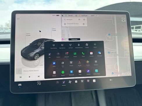 Used 2023 Tesla Model Y Long Range image 22