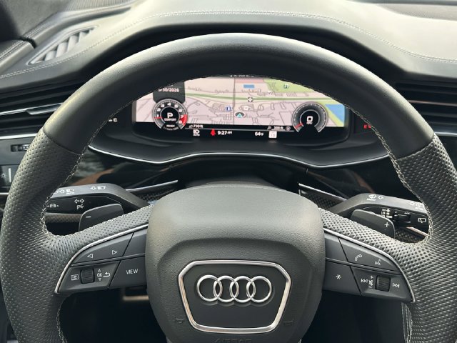 Used 2023 Audi SQ8 Prestige AWD/4WD image 24