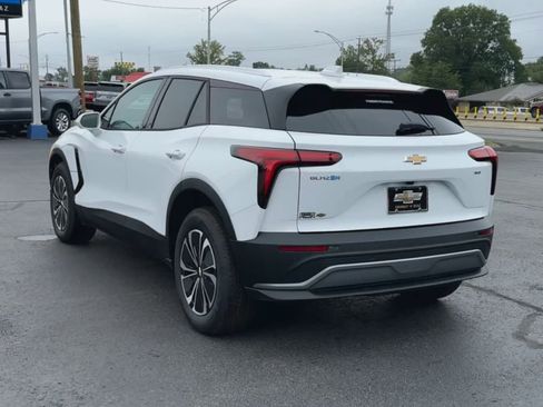 Used 2025 Chevrolet Blazer EV LT AWD/4WD image 7