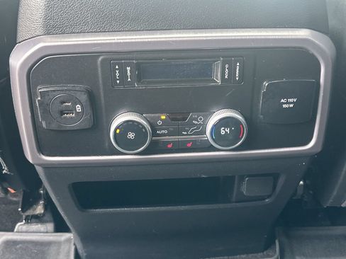 Used 2021 Ford Expedition Platinum RWD image 26