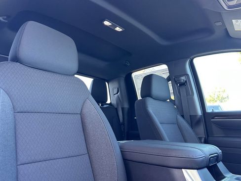 New 2026 GMC Sierra 1500 Elevation w/ Preferred Package AWD/4WD image 16