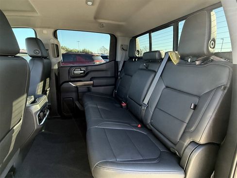 Used 2021 GMC Sierra 1500 SLT image 27
