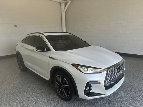 Certified 2023 INFINITI QX55 Luxe w/ Cargo Package AWD/4WD image 4
