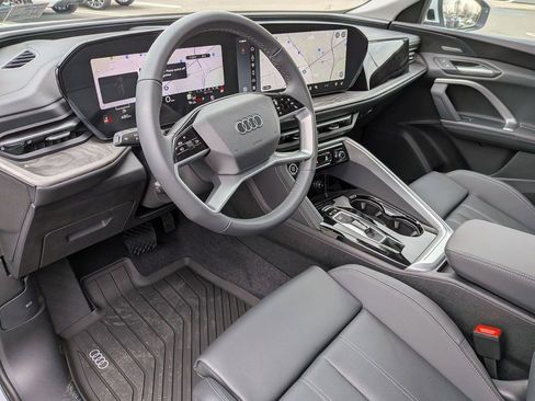 New 2026 Audi Q5 Premium Plus image 7