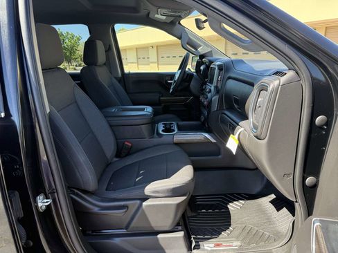 Used 2022 Chevrolet Silverado 1500 LT Trail Boss w/ Safety Package image 21