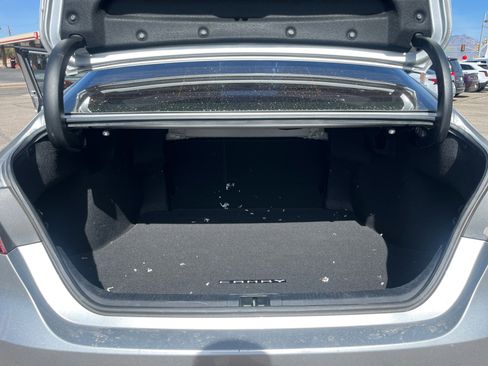 Used 2021 Toyota Camry LE w/ Carpet Mat Package (TMS) image 34