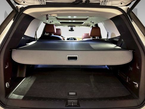 Used 2019 Chevrolet Traverse High Country image 21