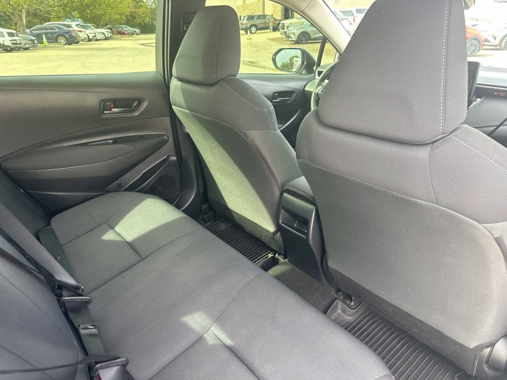 Used 2022 Toyota Corolla LE FWD image 22