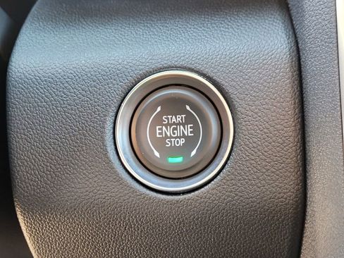 New 2026 GMC Acadia Denali w/ Super Cruise Package AWD/4WD image 19