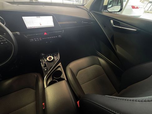 Used 2023 Kia Niro Wind image 45