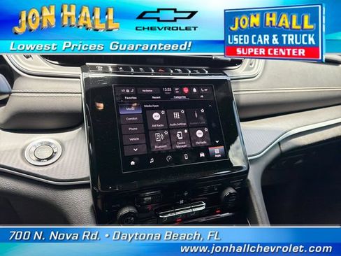 Used 2024 Jeep Grand Cherokee Altitude RWD image 22