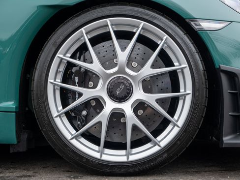 Certified 2024 Porsche 718 Cayman GT4 RS image 15