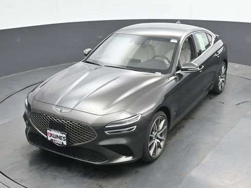 Used 2025 Genesis G70 2.5T AWD/4WD image 37