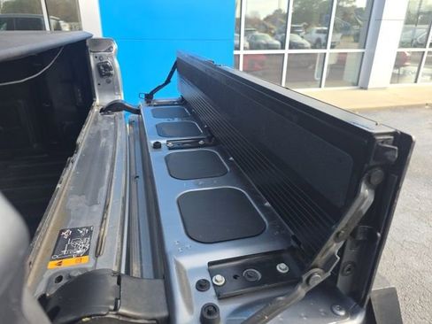 Used 2020 GMC Sierra 1500 SLT w/ SLT Premium Package image 43