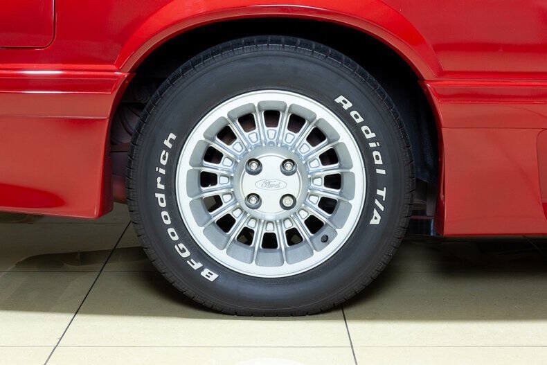 Used 1989 Ford Mustang GT RWD image 31
