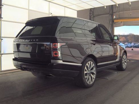 Used 2020 Land Rover Range Rover HSE image 2
