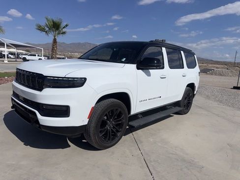 Used 2024 Jeep Grand Wagoneer Series III w/ Quick Order Packagew 28T image 1