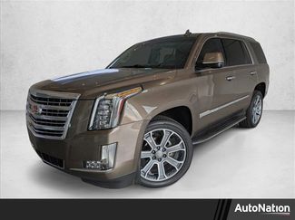 Used 2015 Cadillac Escalade Luxury video 1
