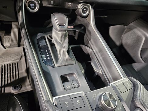 Used 2024 Toyota Grand Highlander AWD image 33