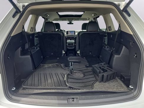 Used 2024 Volkswagen Atlas Peak Edition SEL AWD/4WD image 34