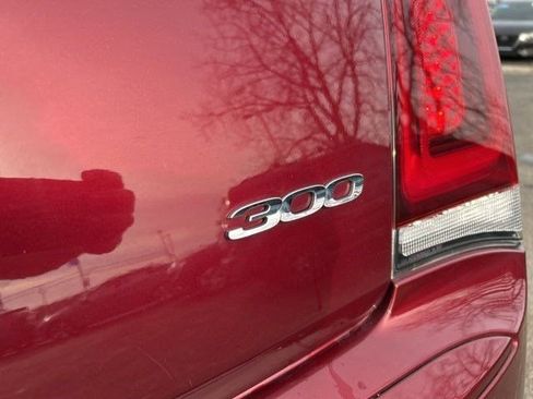 Used 2019 Chrysler 300 Touring w/ Sport Appearance Package image 46