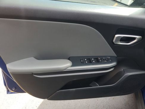 Used 2025 Kia K4 LXS image 18