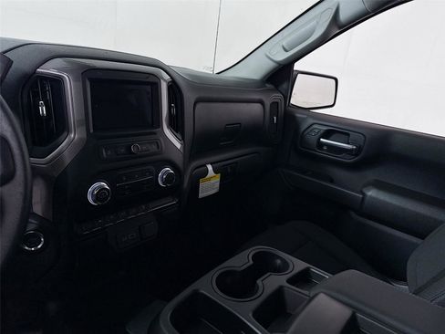 New 2026 GMC Sierra 1500 Pro w/ Pro Value Package AWD/4WD image 14
