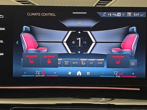 New 2026 BMW X1 xDrive28i w/ Convenience Package image 20