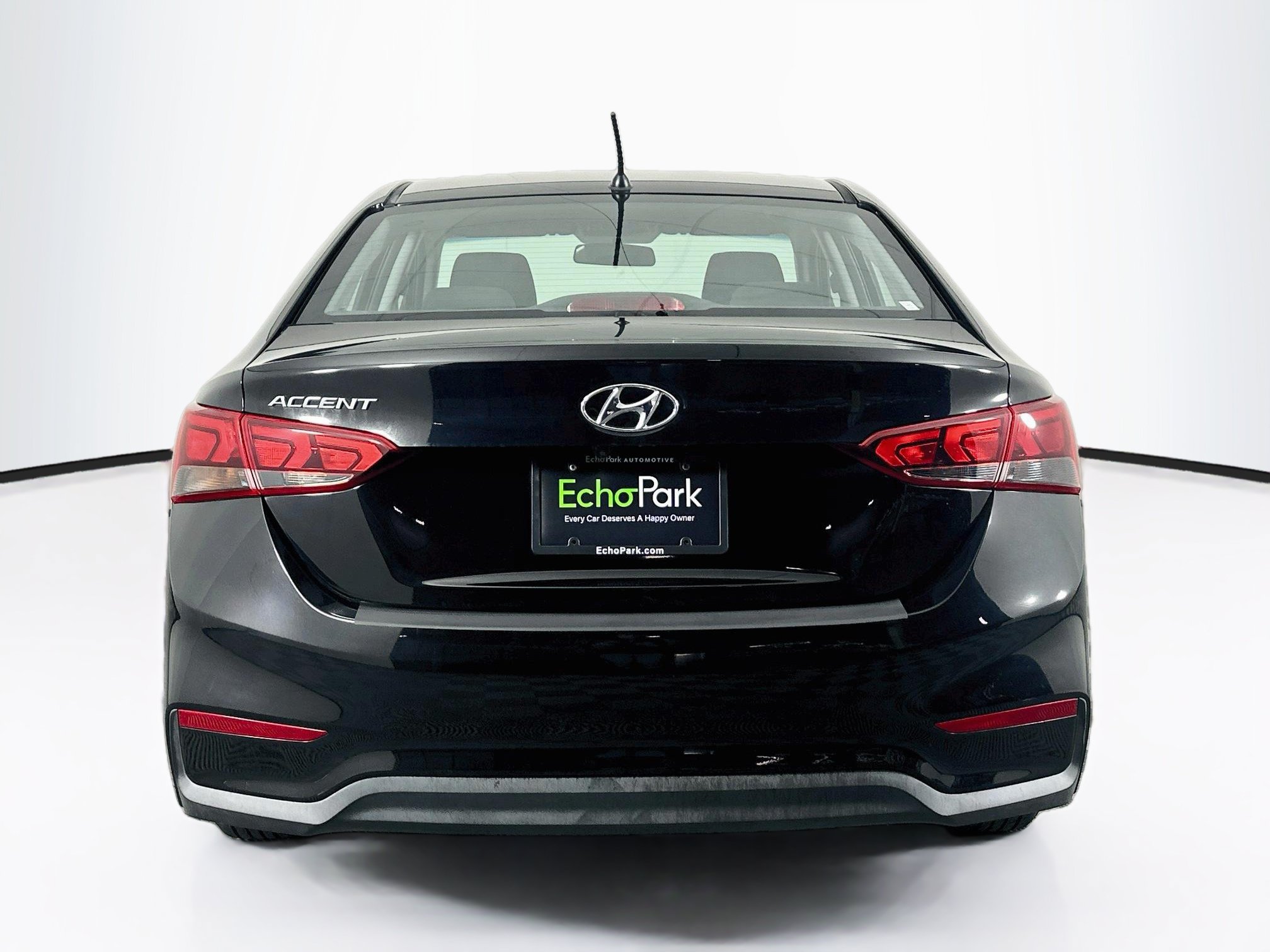 Used 2019 Hyundai Accent SE FWD image 7