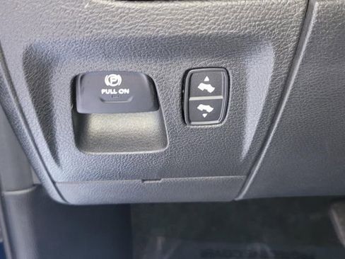 Used 2023 RAM 1500 Big Horn AWD/4WD image 28