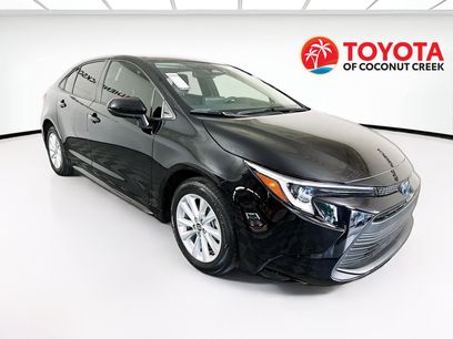 Used 2023 Toyota Corolla LE w/ LE Convenience Package