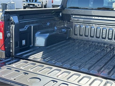 New 2025 Ford Maverick XL image 19