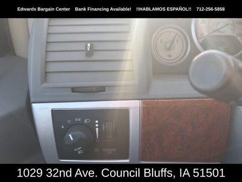 Used 2008 Chrysler Town & Country Touring w/ Entertainment Group #2 image 15