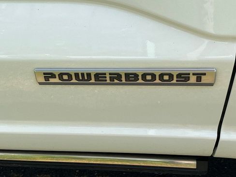 Certified 2024 Ford F150 Platinum w/ Equipment Group 703A Plus AWD/4WD image 13