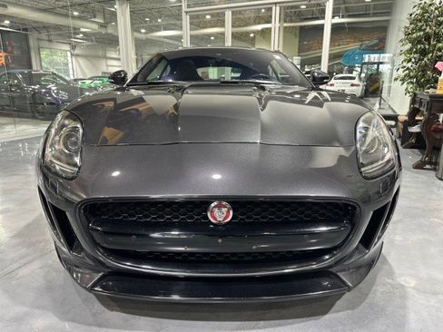 Used 2017 Jaguar F-TYPE Coupe RWD image 20