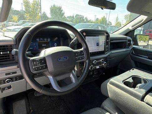 Used 2025 Ford F150 XLT w/ Equipment Group 301A Standard AWD/4WD image 24