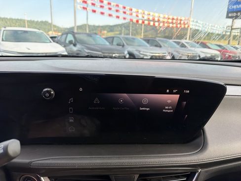 Used 2024 Buick Encore GX Preferred AWD/4WD image 21