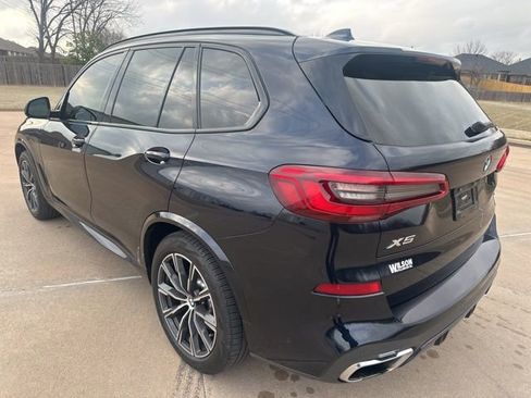 Used 2019 BMW X5 xDrive50i w/ M Sport Package AWD/4WD image 3