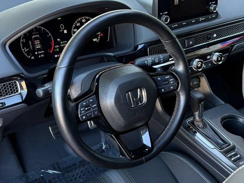 Used 2023 Honda Civic Sport image 13