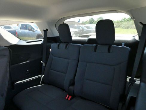 New 2026 Ford Explorer Active AWD/4WD image 15