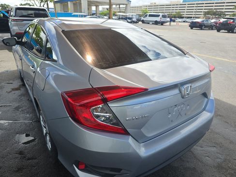 Used 2018 Honda Civic LX image 8