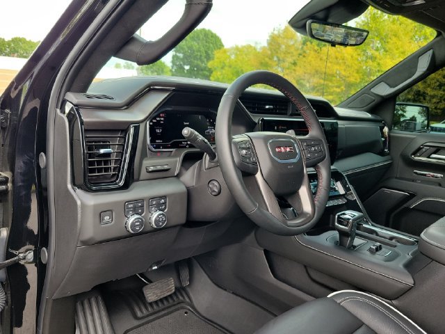 Used 2025 GMC Sierra 1500 AT4X AWD/4WD image 16