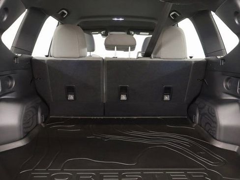 Certified 2025 Subaru Forester AWD/4WD image 25