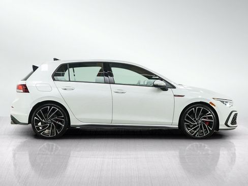 Used 2022 Volkswagen GTI Autobahn FWD image 6