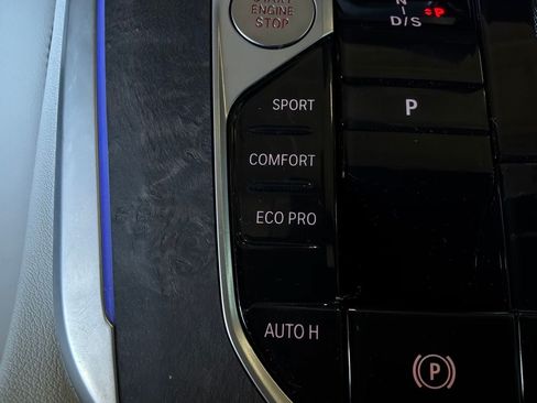 Used 2025 BMW X5 sDrive40i w/ Parking Assistance Package RWD image 26
