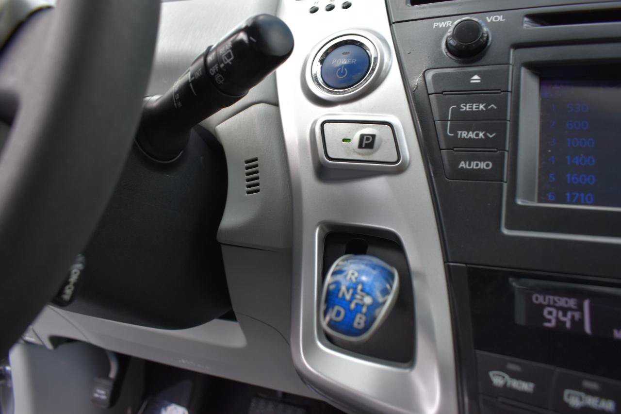 Used 2012 Toyota Prius V Five FWD image 43