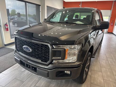 Used 2020 Ford F150 XL w/ Equipment Group 101A Mid AWD/4WD image 5