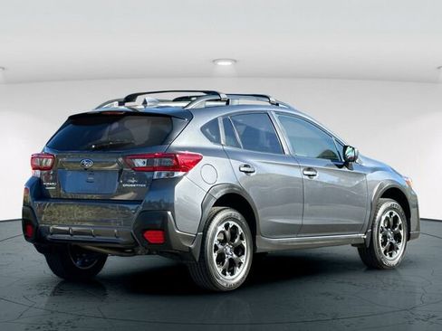 Used 2023 Subaru Crosstrek 2.0i Premium image 6