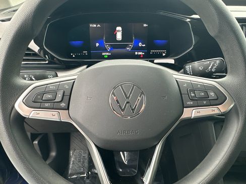 Used 2022 Volkswagen Taos S image 23