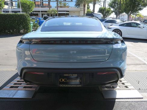 Used 2022 Porsche Taycan image 48